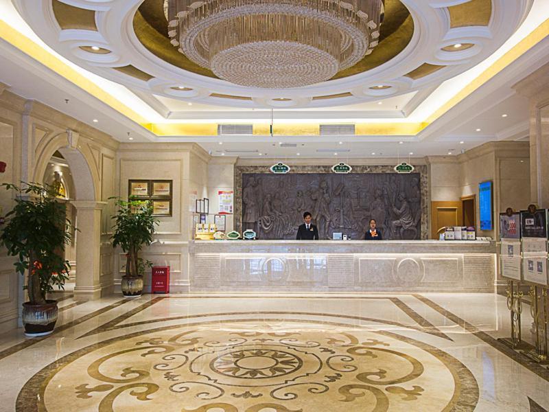 Vienna International Hotel Haikou West Bus Station Dış mekan fotoğraf